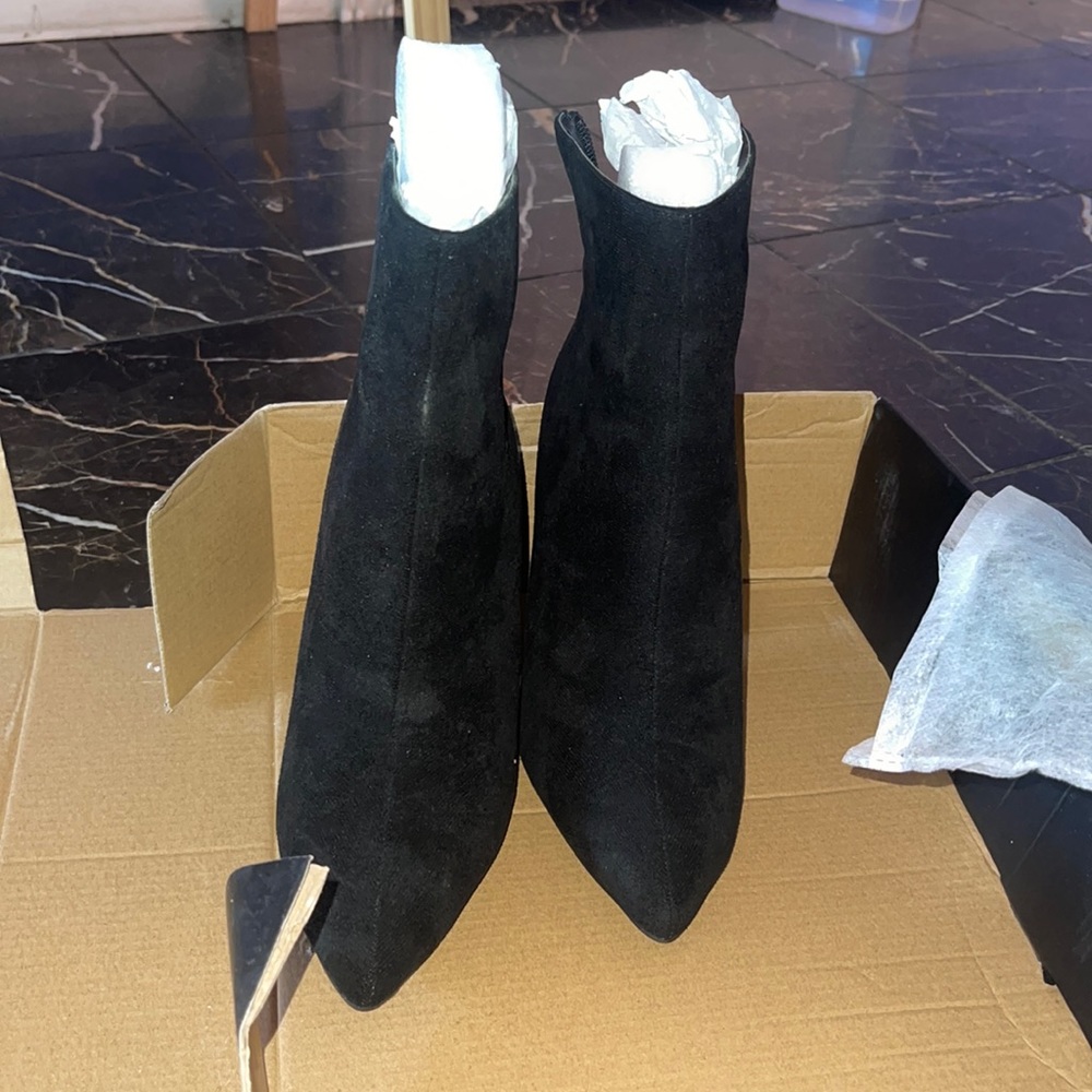 Fashion Nova black heeled boots